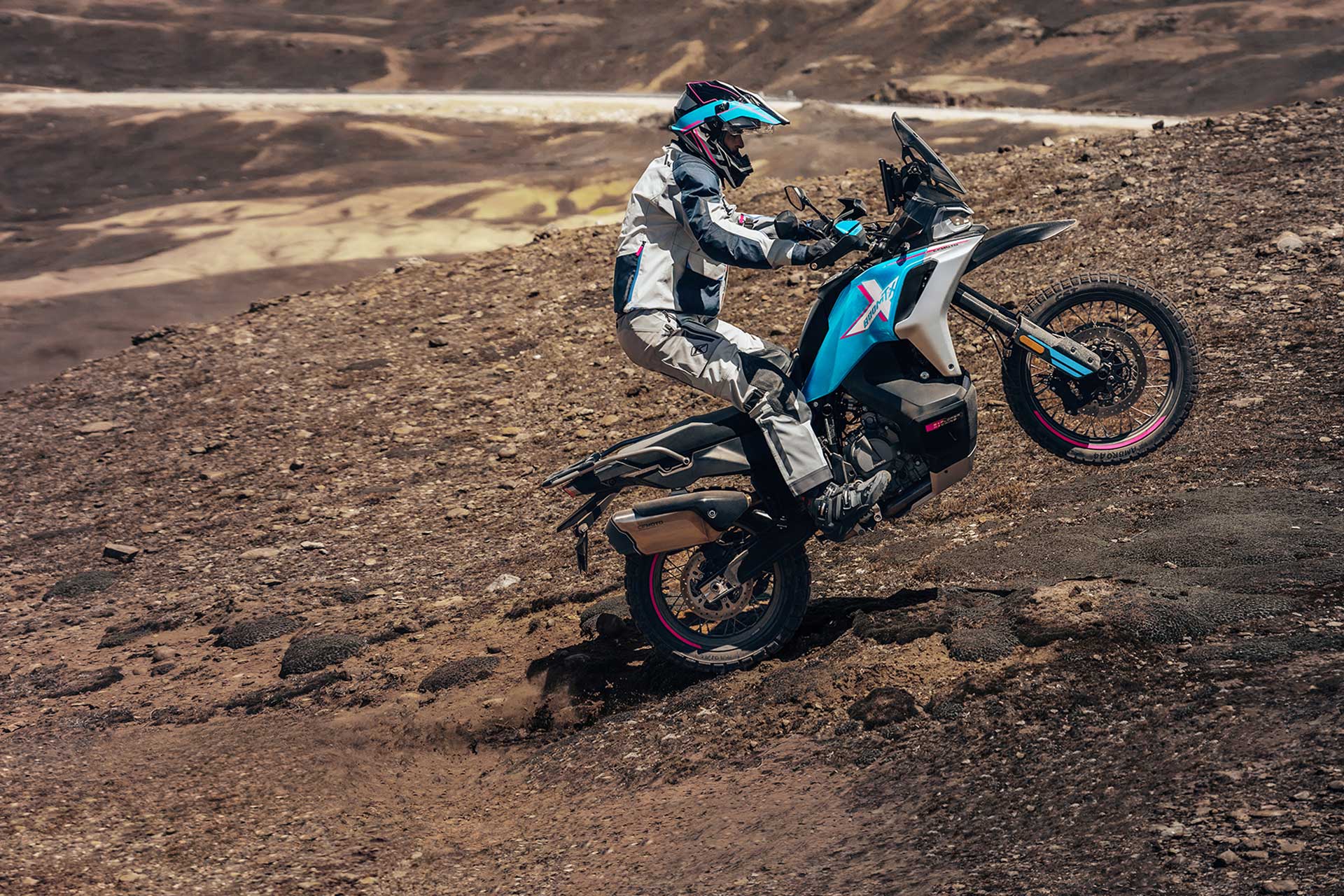 CF Moto 800 MT