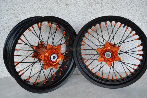 Alpina tubeless Räder - KTM Duke 690 "Ride Pack"