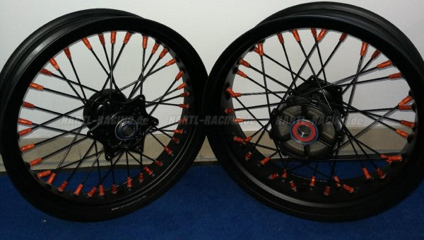 Alpina tubeless Räder - KTM Duke 690 "Ride Pack"