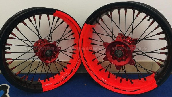 Alpina tubeless Räder - Husqvarna Vitpilen 701 "B-Color-Pack"