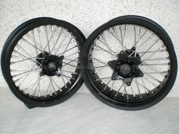Alpina tubeless Räder - Husqvarna Vitpilen 701 "Ride Pack"