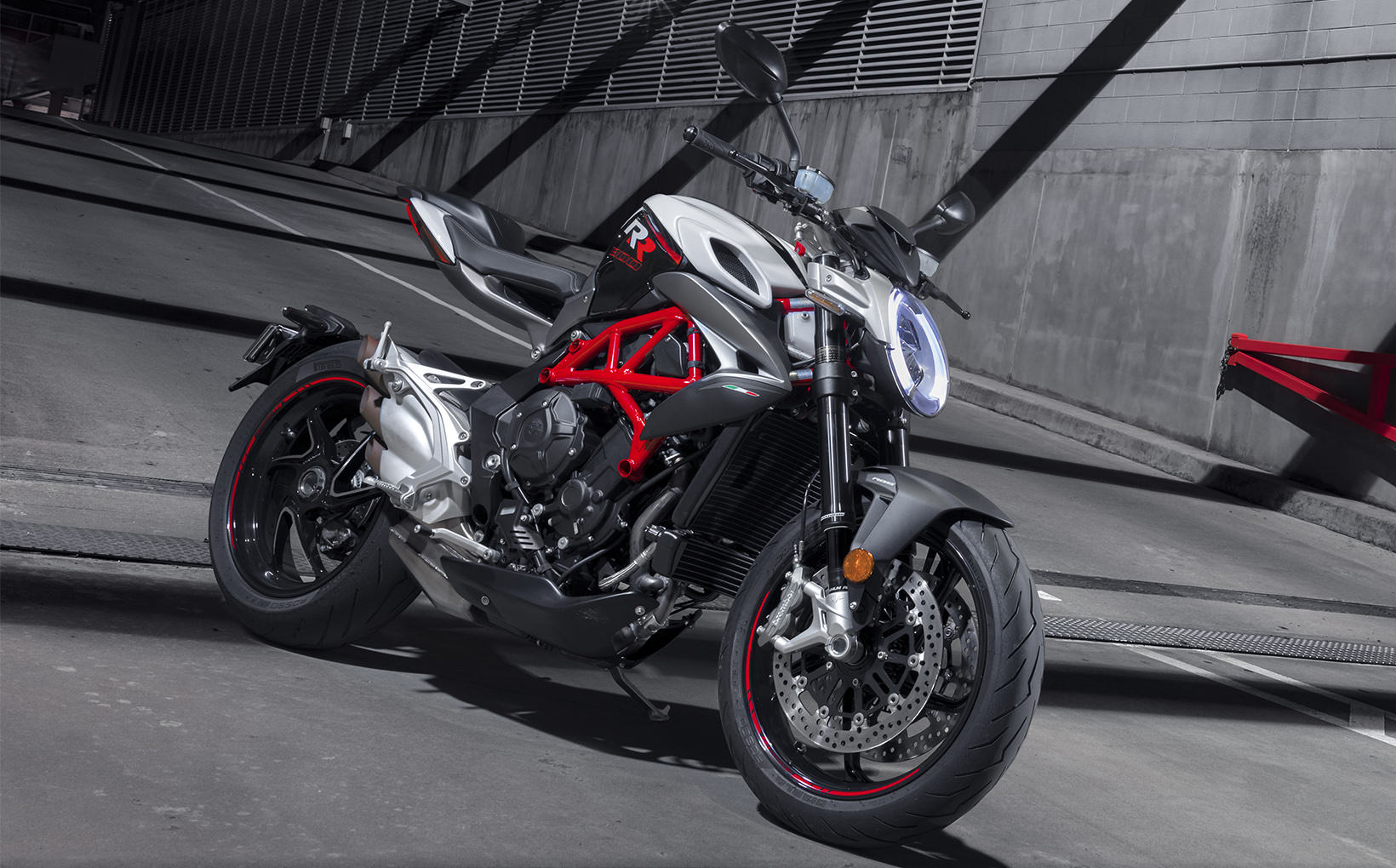 MV AGUSTA BRUTALE