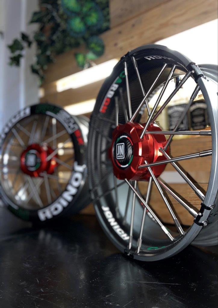 JoNich Wheels Carbon - Triumph Speed ​​Triple