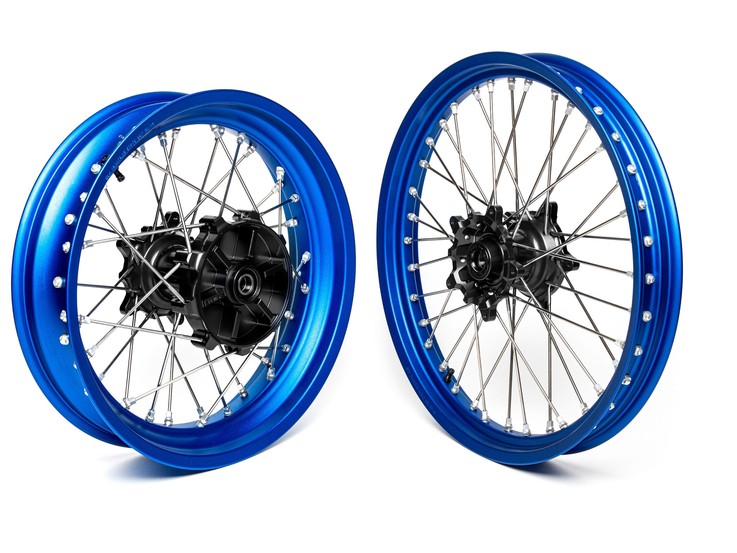 ALPINA製チューブレスホイール - ホンダ トランザルプ XL 750