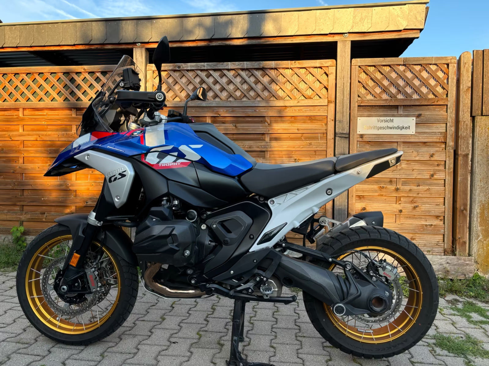 BMW R 1300 GS - Supermoto Umbau by Hartl Racing